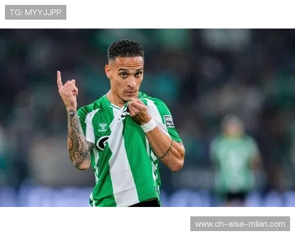 安东尼25岁迎爆发曼联痛击对手飙射无敌世界波现场视角震撼全场 安东尼25岁迎爆发曼联痛击对手飙射无敌世界波现场视角震撼全场